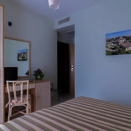 Hotel Jollino 3*