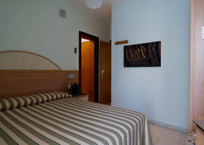 Jollino 호텔 피네토