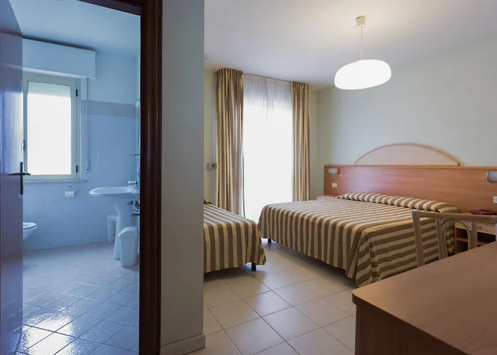 Jollino 호텔 피네토